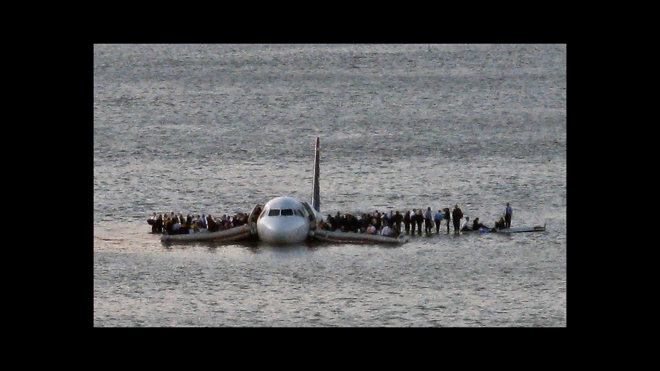 The 'Miracle on the Hudson' Flight: 8 Things You Might Not Know, a ...