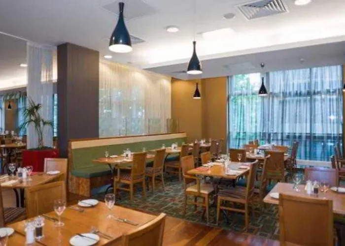 Top Hotels in Sheffield City Centre