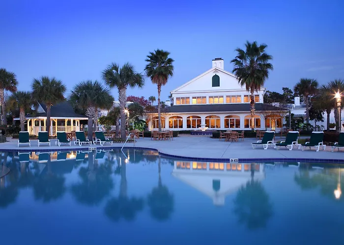 Discover the Best Hotels in Crystal River, Florida for Your Getaway