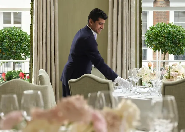 Best 5-Star Hotels in London, UK