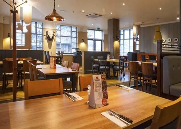 Best Hotels Near Colchester Stadium for Convenience