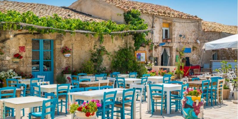 marzamemi-piazza